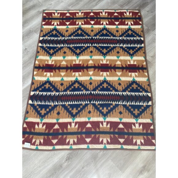 Vintage {77 x 58.5 inches} Vuteks Vokovar Crown Crafts Blanket Acrylic 1989 - Picture 8 of 12